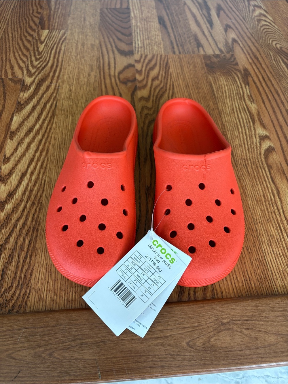 CROCS Classic Clog Mule in Bright Orange